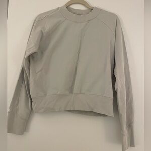 Lululemon pullover - size 6